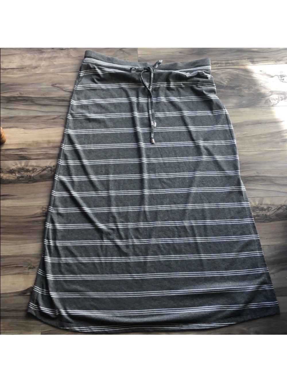 Seven7 Grey Striped Jersey Maxi Skirt – Drawstring Waist Stretch Skirt | Size XL